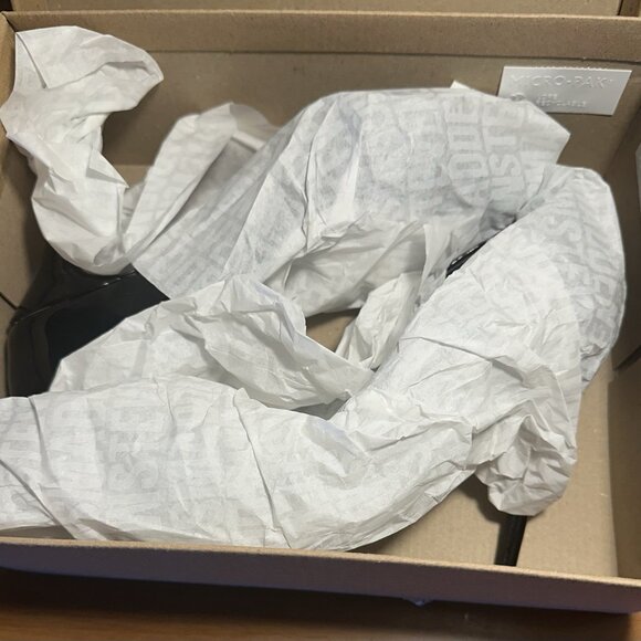 Steve Madden Daisy Black Patent Heels - Picture 8 of 8